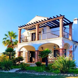 finca-las-encinas.es-andalucia.com/